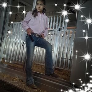 Meet your Posher, Traci